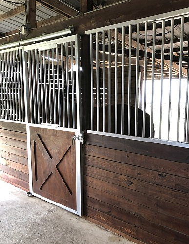 Aluminum Horse Stalls