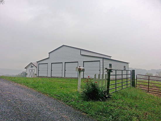 Horse Barns and Buildings