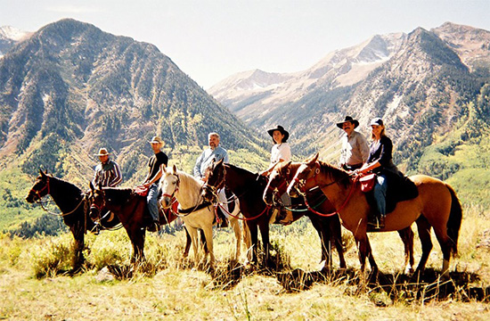 Mike Bergin and friends enjoying their Austrailian Saddles on a trail ride!