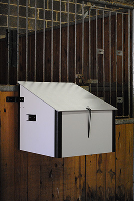 Automatic Feeder installed in a Stall