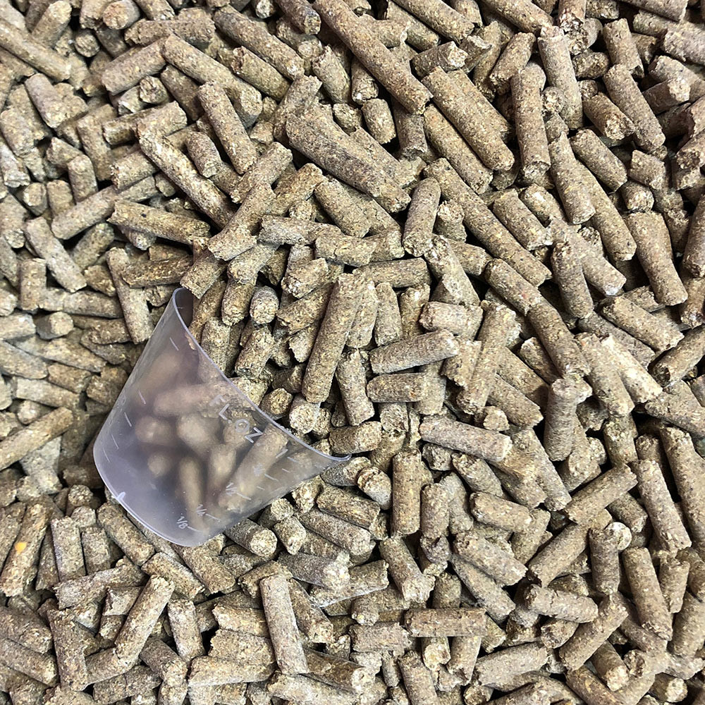 Farrier's Magic Flex-N-Action joint supplement timothy hay pellets close up