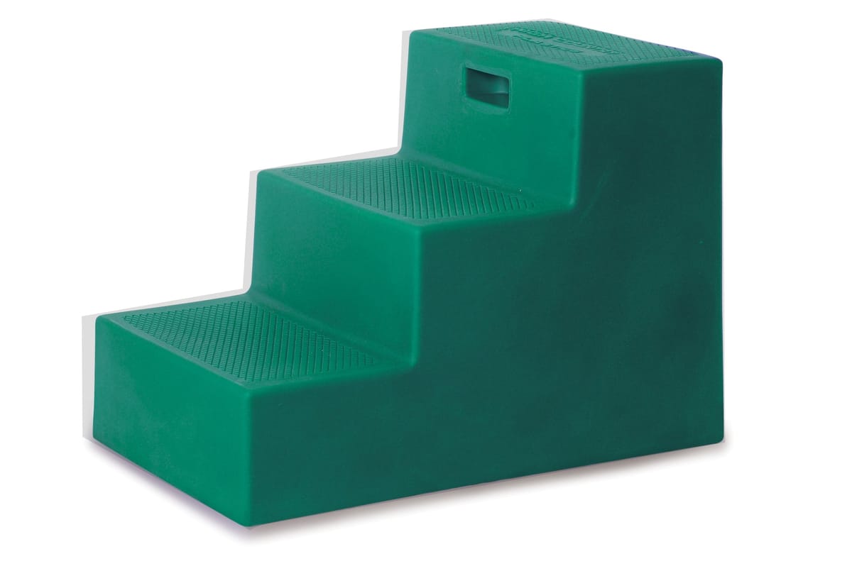 Forest green MS-22 three step poly mounting block by High Country Plastics with textured steps and a carrying handle