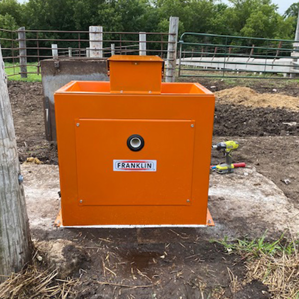 JUG energy-free automatic livestock and horse waterer by Bakko Industries