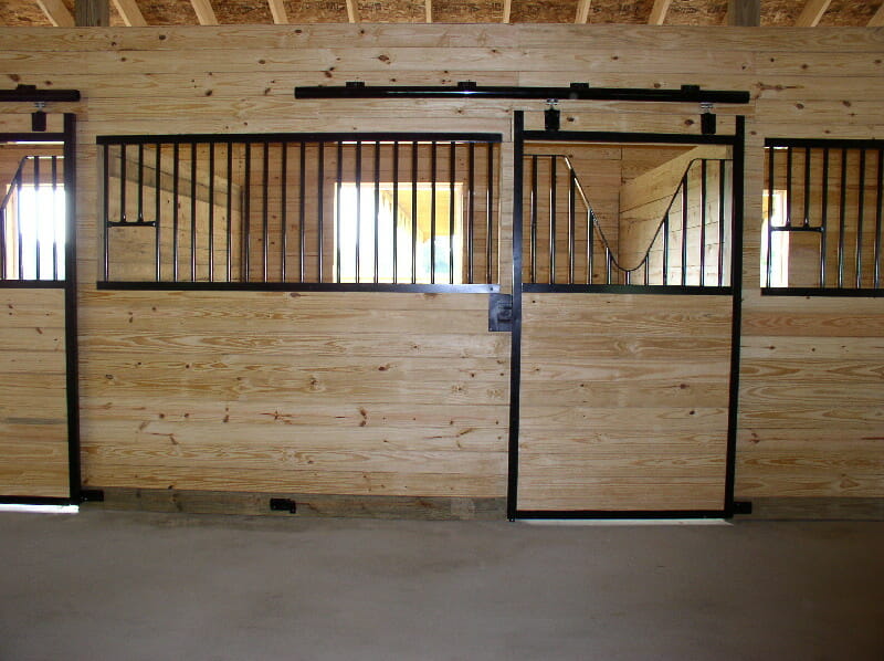 StallWorks European stall front with yoke and feed opening
