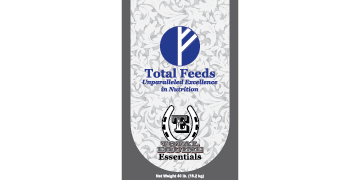 Total Equine Essentials 40 lb bag, the 1.0 lb-per-day minerals-and-vitamins formula with Ascophyllum nodosum