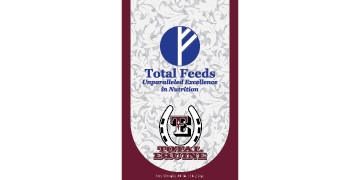 Total Equine 40 lb bag of 100% extruded, molasses-free horse feed from Total Feeds, Inc.