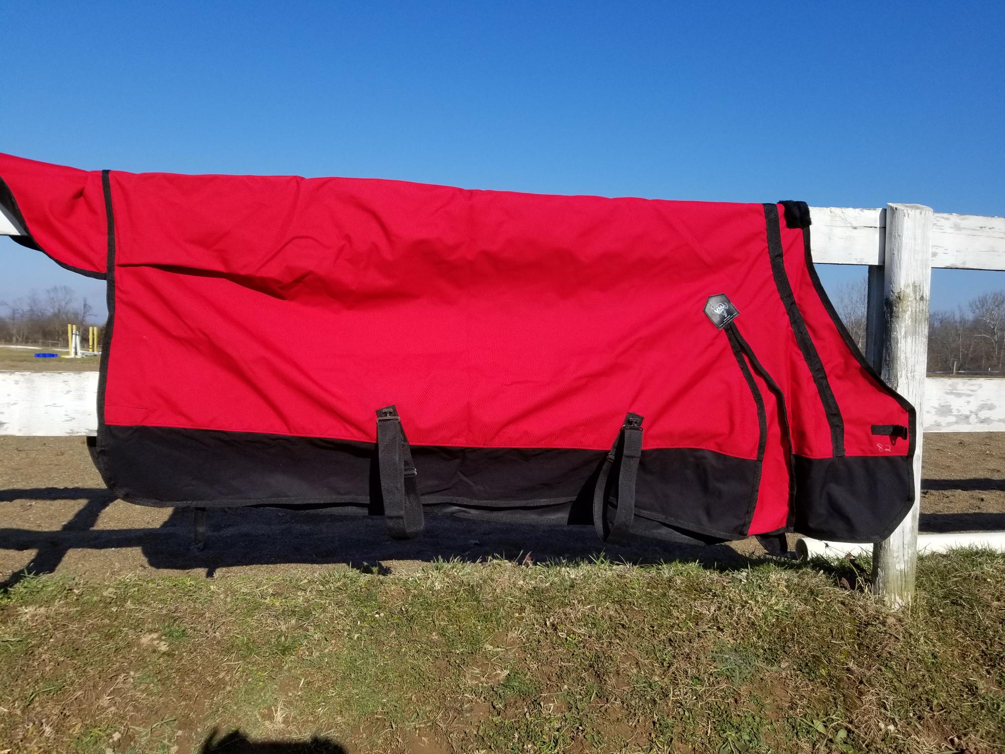 Yukon Freedom Fit unlined turnout blanket in red